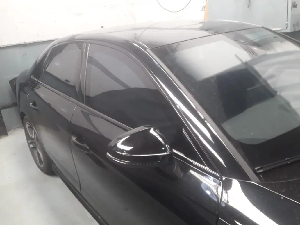 Insulfilm Automotivo: trabalho com película